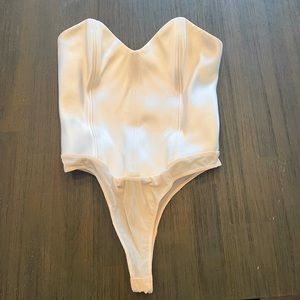 Babaton: light pink Silk body suit corset